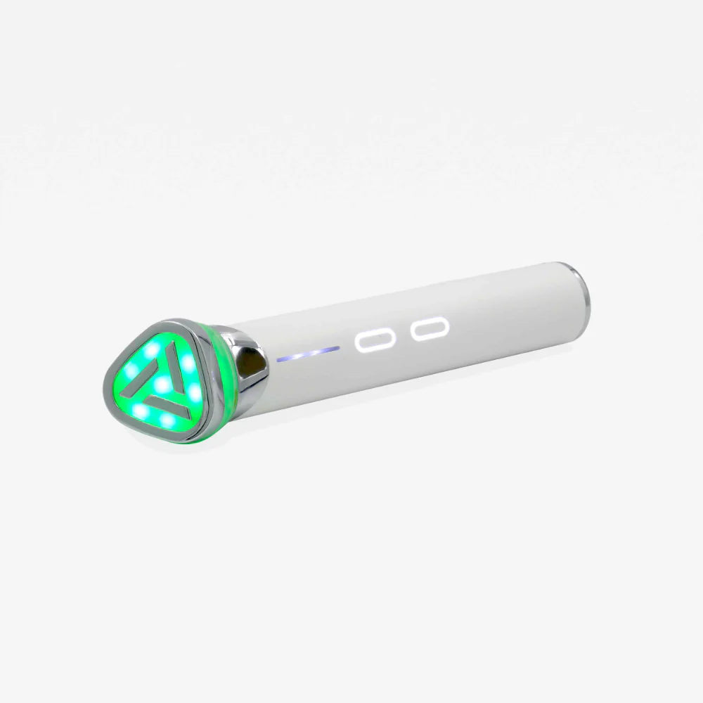 4-in-1 Lumipore Serum Booster Wand - Image 14